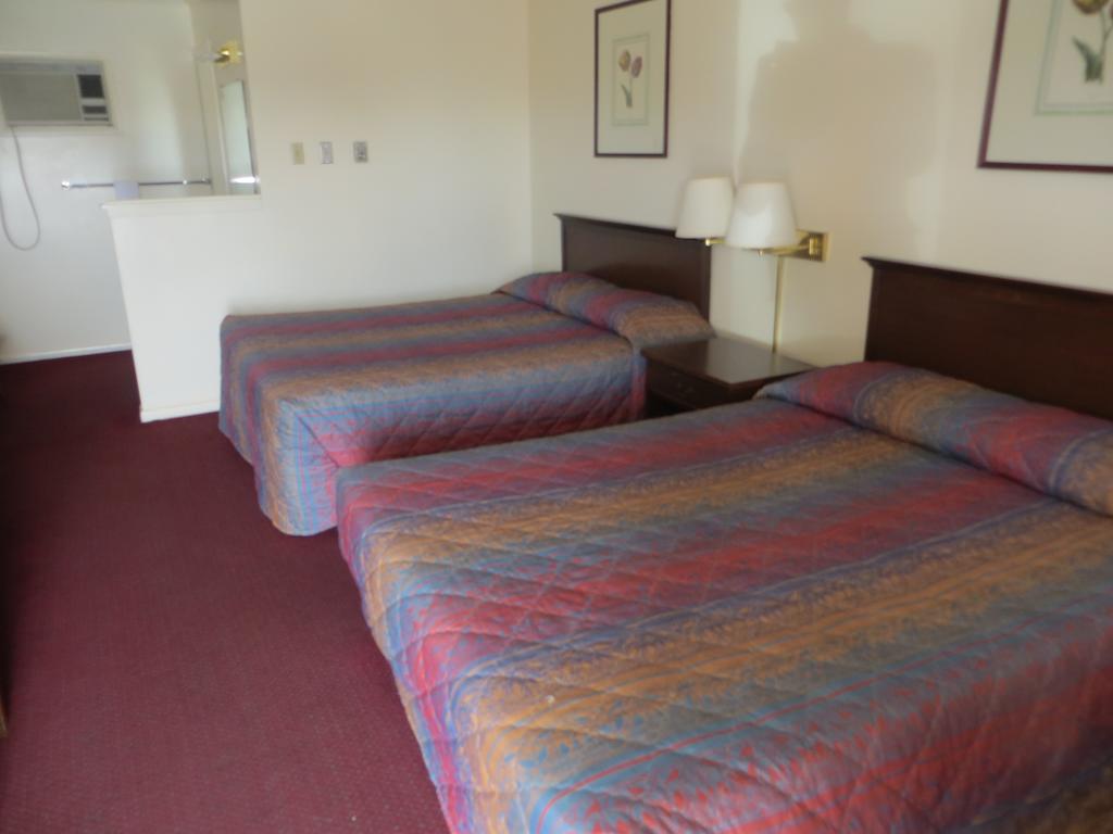 Traveler'S Lodge ซาลีนา ห้อง รูปภาพ
