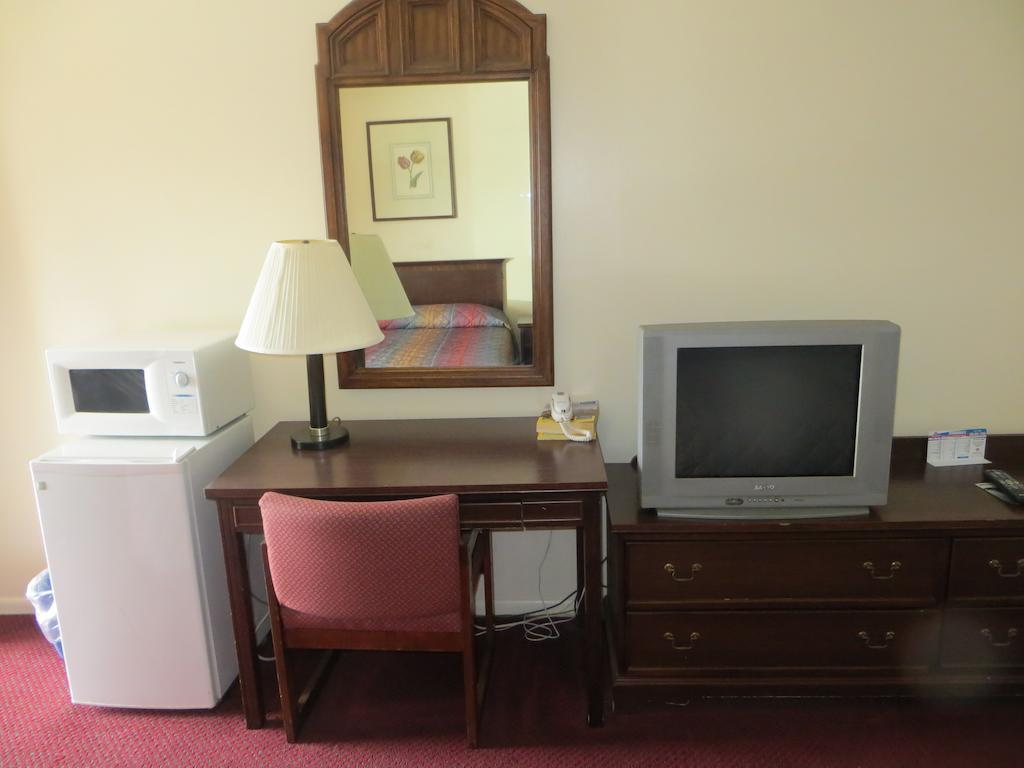 Traveler'S Lodge ซาลีนา ห้อง รูปภาพ